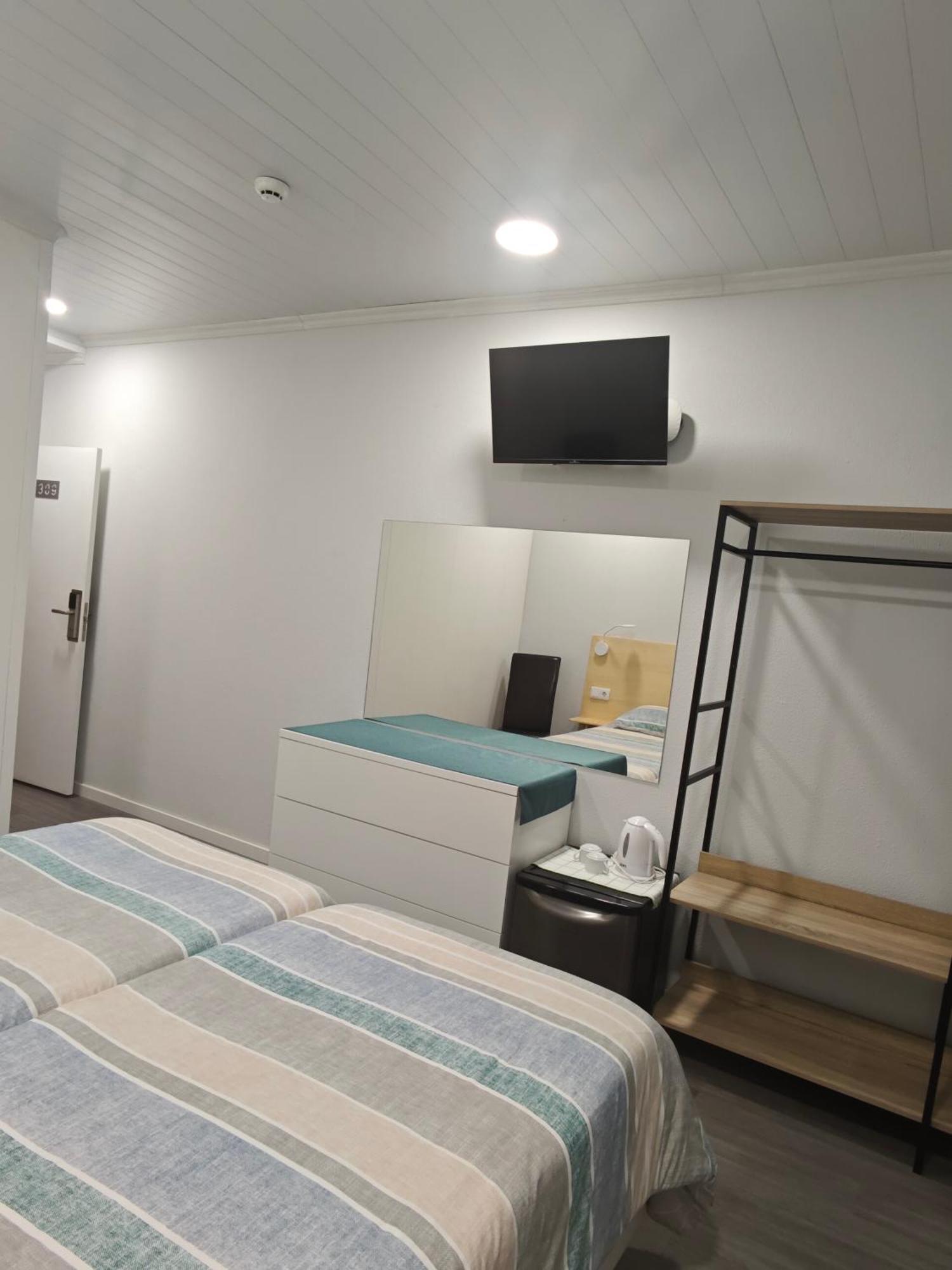 Residencial Melba Ξενοδοχείο Φουνκάλ Εξωτερικό φωτογραφία